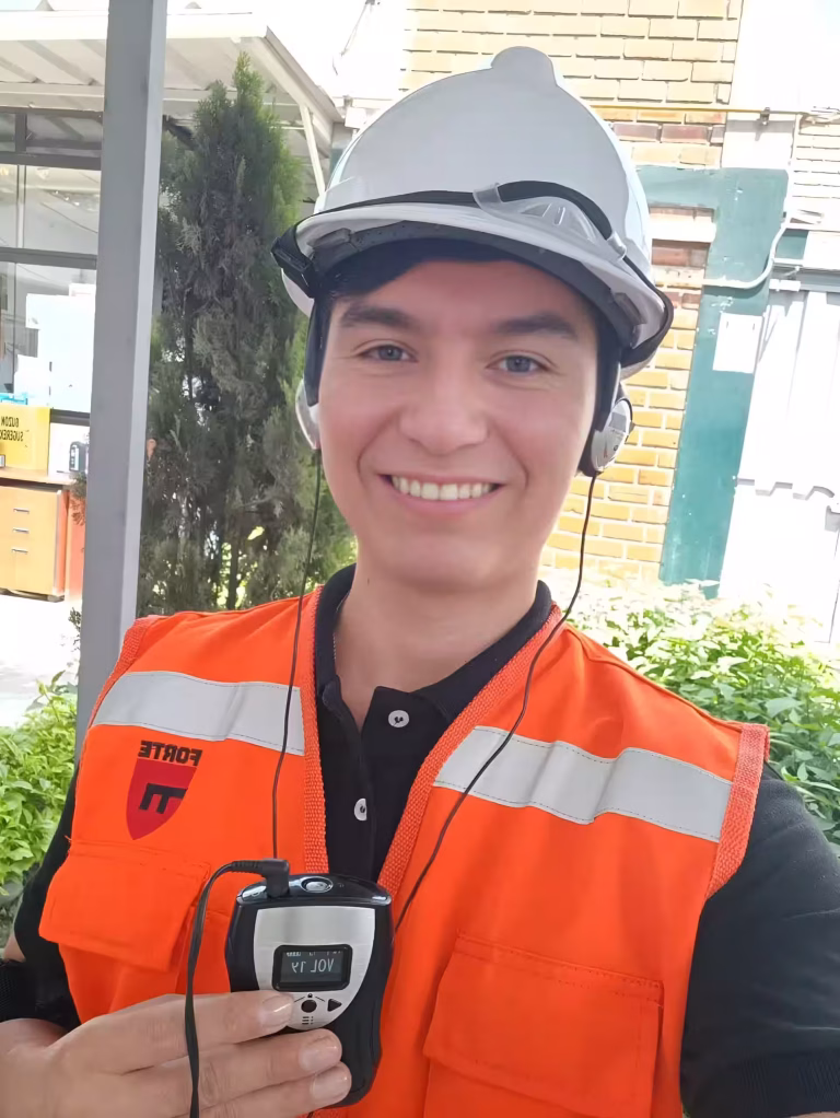 Equipo visita guiada Lima