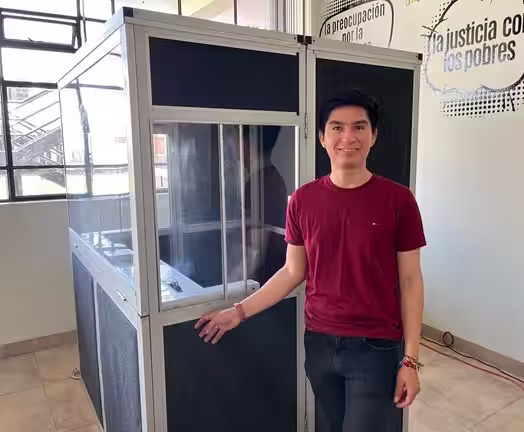 Cabina - traducción - Lima _Perú